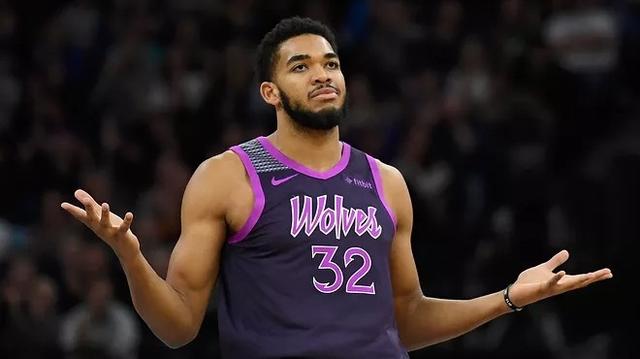 轮的比赛埋 轮的比赛埋