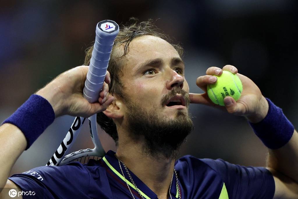 构由量转质 构由量转质